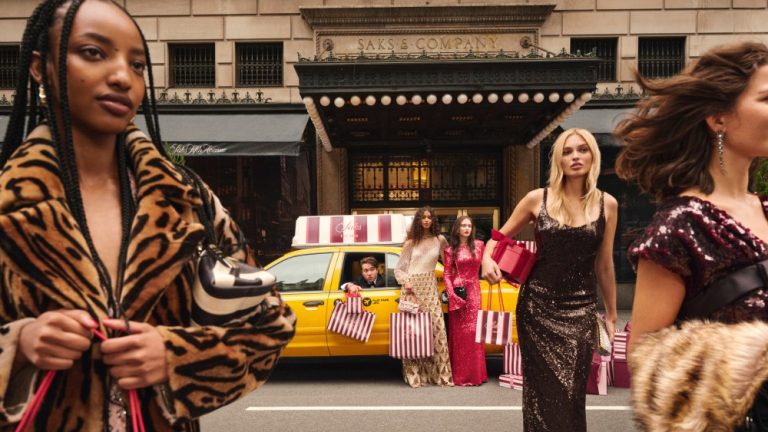 Saks Fifth Avenue’s Holiday Campaign Spotlights the Manhattan Flagship